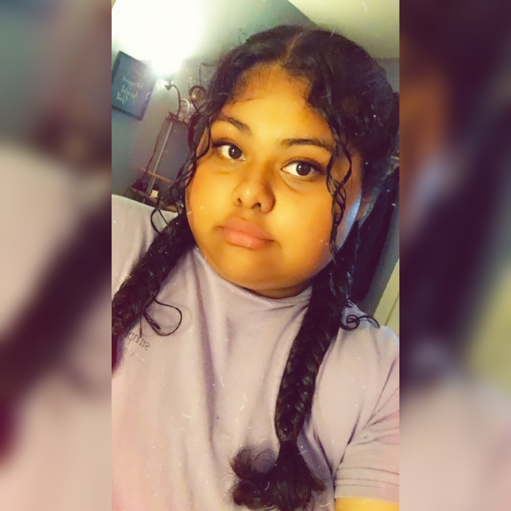 Meet your Posher, Lizbeth